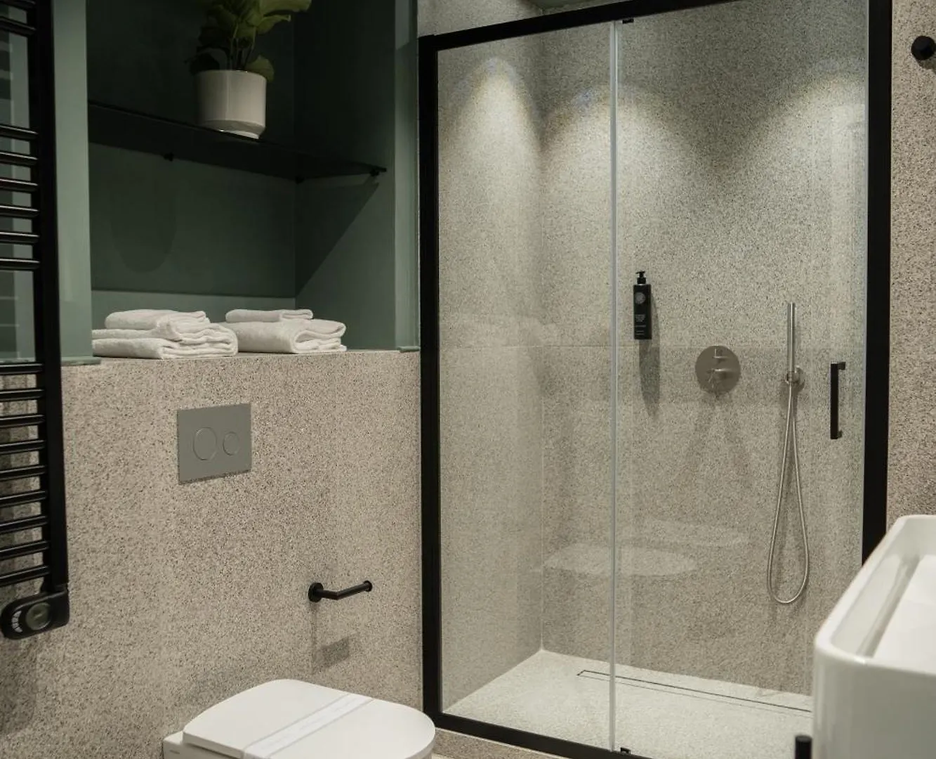 Bed & Breakfast Monteroduni 22 - Chiaia Design Rooms Naples Italy