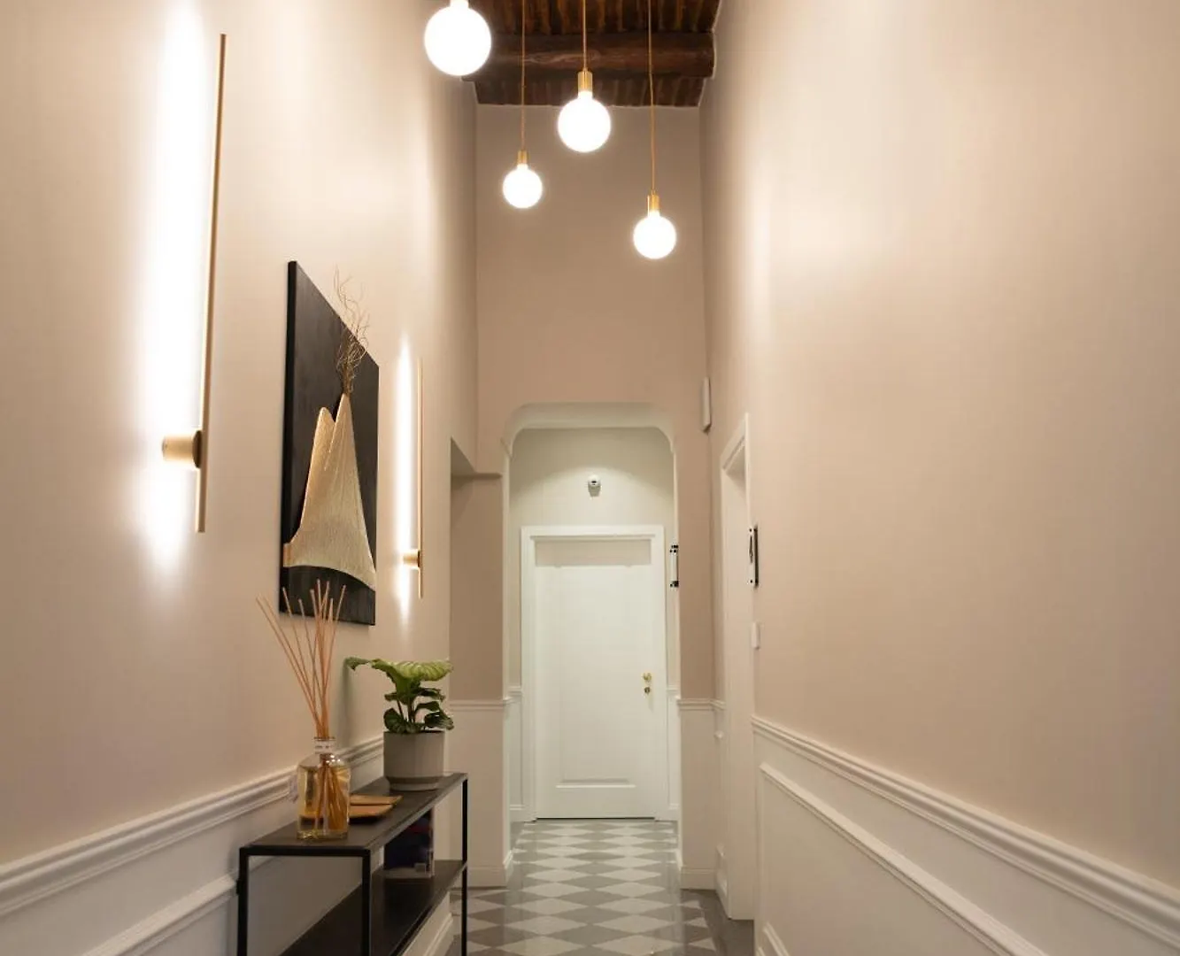 Monteroduni 22 - Chiaia Design Rooms Naples