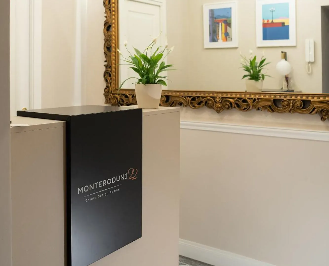 Monteroduni 22 - Chiaia Design Rooms Νάπολη 0*,